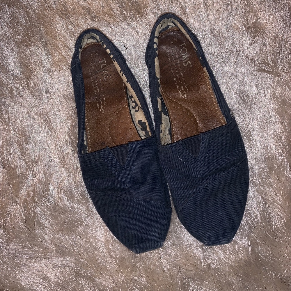 TOMS